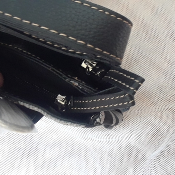 New Handbag - Picture 4 of 4